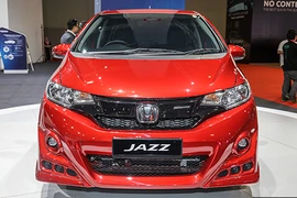 Cận cảnh Honda Jazz Mugen mới giá từ 504 triệu đồng