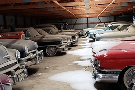 Bất ngờ với dàn xe cổ “cực hiếm”, bỏ xó của nông dân