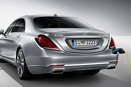 Mercedes xác nhận tham gia cuộc chơi với Tesla Model S