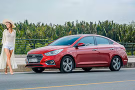 Hyundai Accent từ 425 triệu đồng đọ dáng chân dài Việt 