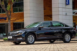 Volkswagen Passat giảm gần 200 triệu, rẻ hơn Toyota Camry 2.5Q