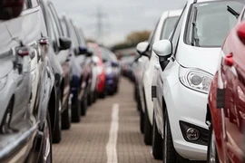 Top xe ôtô đại hạ giá trong "tháng cô hồn"