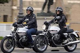 Những mẫu naked bike phong cách cổ điển đáng tiền