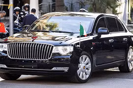 “Soi” xe siêu sang Hồng Kỳ N501 của Chủ tịch TQ