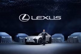 Lexus ES 2025 - thiết kế "lột xác", có thể có bản thuần điện?