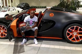 Floyd Mayweather bán siêu xe Bugatti Veyron lỗ 26 tỷ 