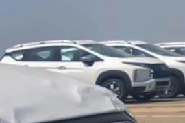 Mitsubishi Xpander Cross từ 441 triệu tại Indonesia về Việt Nam