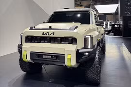 Kia Tasman bản off-road siêu hầm hố "đối thủ" Ford Ranger Raptor