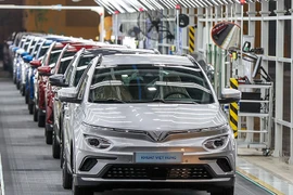 Top xe ôtô "ế chổng vó" tại Việt Nam, VinFast VF e34 gây bất ngờ