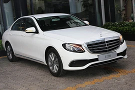 Mercedes-Benz E200 mới giá 2,099 tỷ lộ diện tại Việt Nam