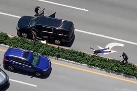 Xả súng bắn giết gần khu nghỉ dưỡng của ông Trump