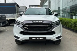 Isuzu mu-X giảm tới 250 triệu tại Việt Nam, cứu doanh số 2024