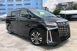 Toyota Việt Nam triệu hồi Alphard tiền tỷ vì nắp ca-pô... "biết bay"