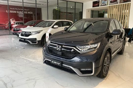 Đề xuất giảm 50% lệ phí trước bạ ôtô