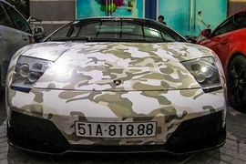 Lamborghini Murcielago phong cách "nhà binh" tại Việt Nam