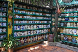 Đọng bóng thời gian qua mỗi bình trà