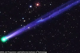 Cuối tuần này, người dân Việt được thấy nguyệt thực, sao chổi