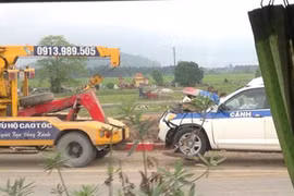 CSGT lái xe 160km/h trên cao tốc giới hạn vận tốc... 100km/h