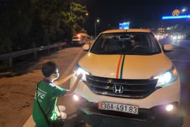 Dán thẻ ETC mới được đăng kiểm: Đề xuất không phù hợp!