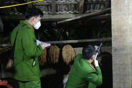 Bố chồng bắn chết con dâu rồi tự sát