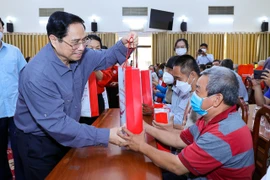 Thủ tướng Phạm Minh Chính: Đón người dân về quê an toàn