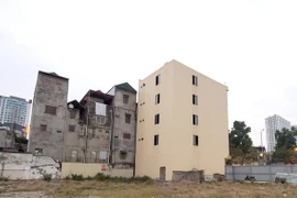 Hà Nội: Vì sao công trình 5 tầng ở số 84 đường Láng bị xử lý?