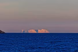 Sự thật về tảng băng trôi thoắt ẩn, thoắt hiện ven biển Canada