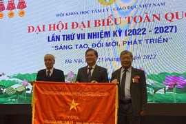 Chủ tịch VUSTA chúc mừng Đại hội lần thứ VII Hội KH Tâm lý-Giáo dục VN