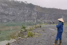 Cty Thuận Phát, Sotraco... không hoàn nguyên mỏ, để lại “vết sẹo” khổng lồ giữa Hà Nội 