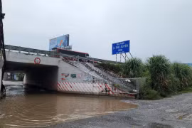 Khốn khổ hầm chui cao tốc Pháp Vân - Cầu Giẽ “cứ mưa là lụt“