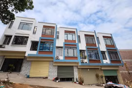 Loạt nhà liền kề ở Quảng Ninh xây dựng không phép, vượt tầng: Xử lý thế nào?