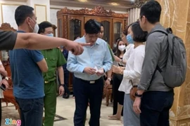 Nhiều cảnh sát xuất hiện tại nhà ông Nguyễn Thanh Long