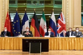 Đàm phán Mỹ-Iran: Washington sẵn sàng dỡ bỏ trừng phạt, Tehran muốn nhiều hơn