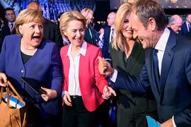 Khoảnh khắc hài hước hiếm thấy của các lãnh đạo thế giới