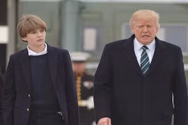 Barron Trump khác biệt với những đứa trẻ ở Nhà Trắng trước đây
