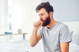 Ho kéo dài sau khi khỏi COVID-19 nên đi khám lúc nào?