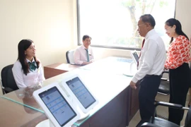 Chủ tịch UBND TP HCM: Giảm tối thiểu 20% công chức, viên chức