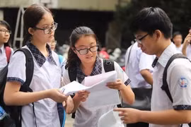 Nhiều thí sinh khóc vì đề thi Toán, Sở GD&ĐT TPHCM nói gì?