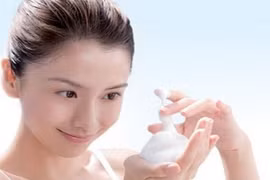 Tắm đúng cách làn da sẽ láng mịn, mềm mượt như quảng cáo