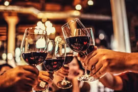 Sai lầm chết người khi sử dụng đồ uống trong ngày Tết