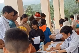 Hàng trăm người ở miền núi Quảng Ngãi mắc bệnh ghẻ