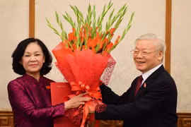 Bà Trương Thị Mai được phân công giữ chức Trưởng ban Tổ chức Trung ương