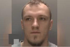 “Yêu râu xanh” lẻn vào nhà qua cửa sổ, cưỡng bức người phụ nữ