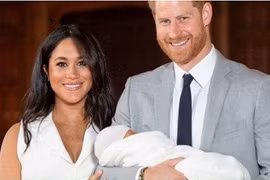 Vợ chồng Hoàng tử Harry đặt "tên đặc biệt" cho con gái mới sinh