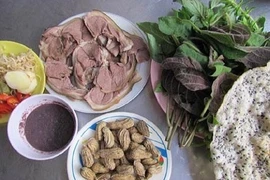 Cãi nhau kịch liệt vì chồng cứ đòi ăn thịt chó giải đen