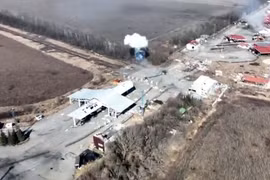 Tổng thống Putin: Nga có thể lập vùng đệm ở Ukraine