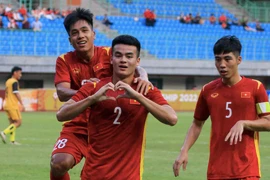 Chơi kém thuyết phục, U19 Việt Nam vẫn thắng dễ Brunei