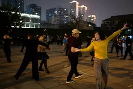 Cuộc sống về đêm ở Vũ Hán sau 1 năm bùng phát dịch COVID-19