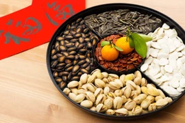 Chuyên gia thực phẩm hướng dẫn cách chọn các loại hạt dưa, hướng dương