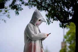 Trung Quốc tăng trở lại ca nhiễm virus corona